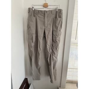 Duluth Trading Co. Men's Lightweight Cargo Pants | Size XL x30
